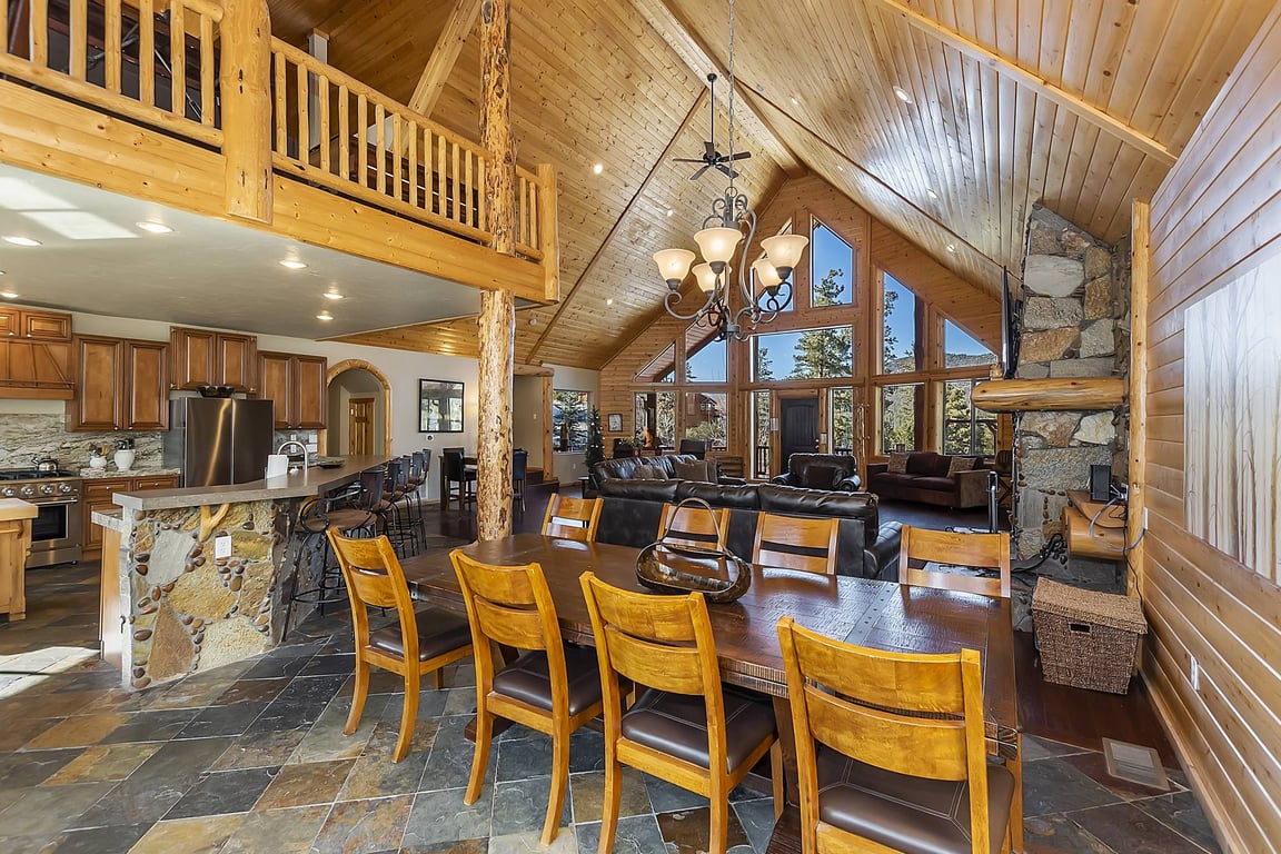Cabin Image 11
