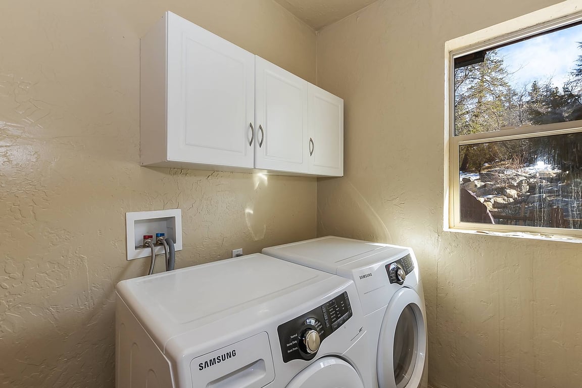 Cabin Image 16