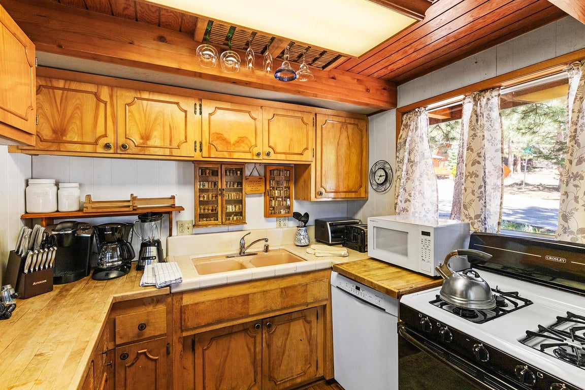 Cabin Image 13