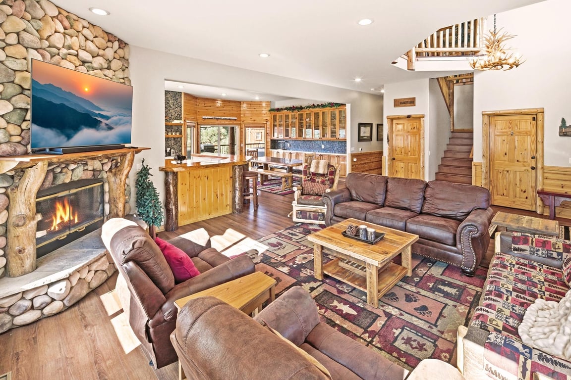 Cabin Image 12