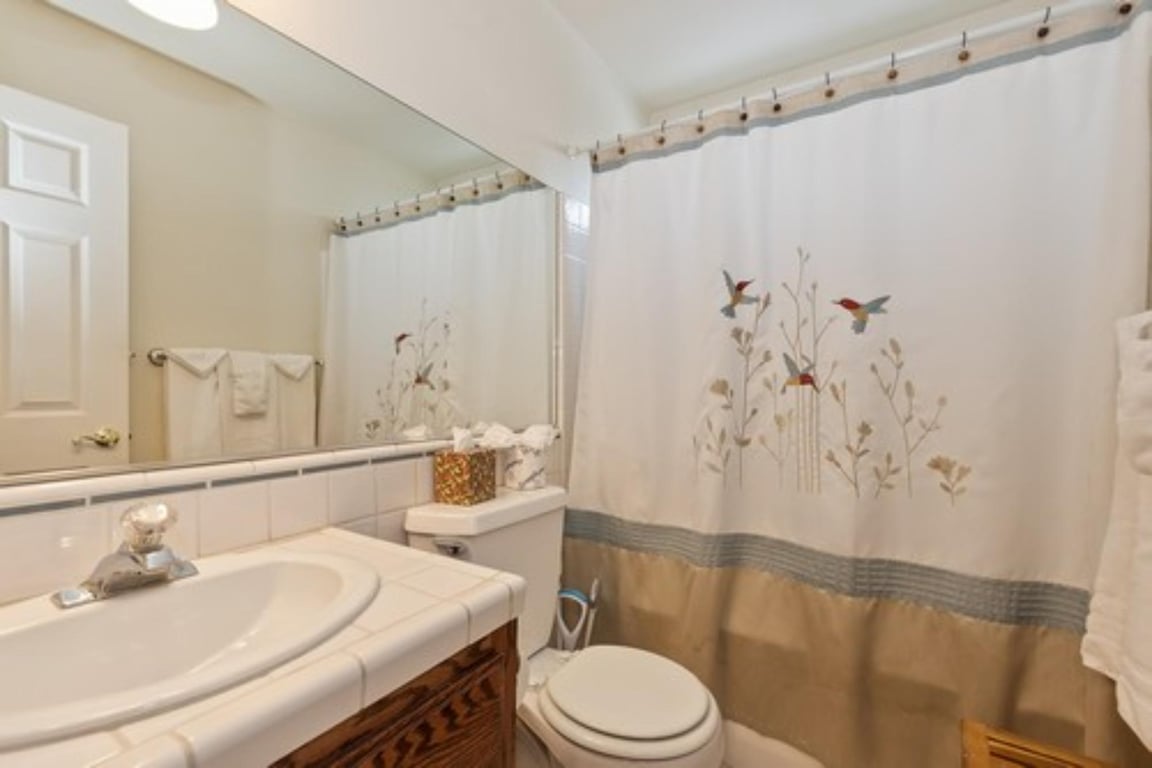 Cabin Image 16
