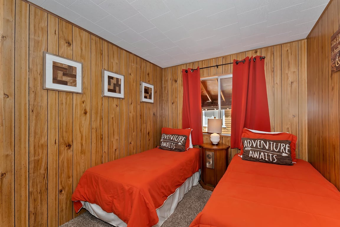 Cabin Image 26