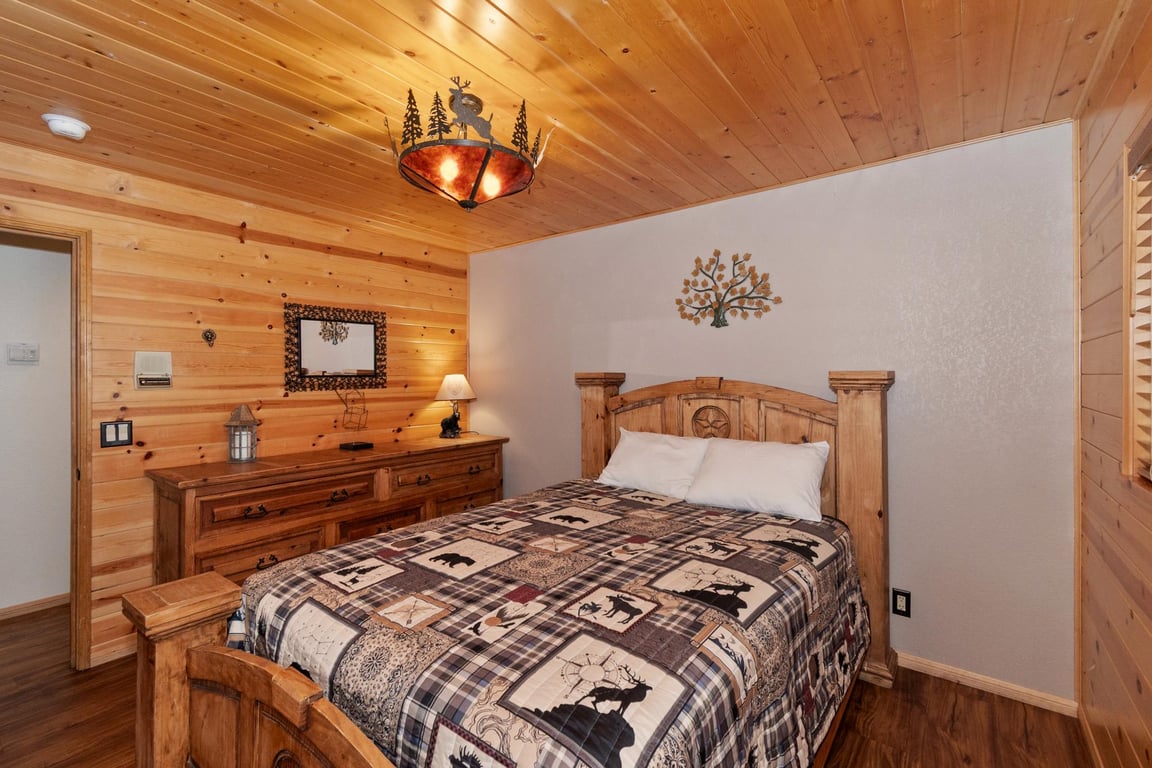 Cabin Image 30