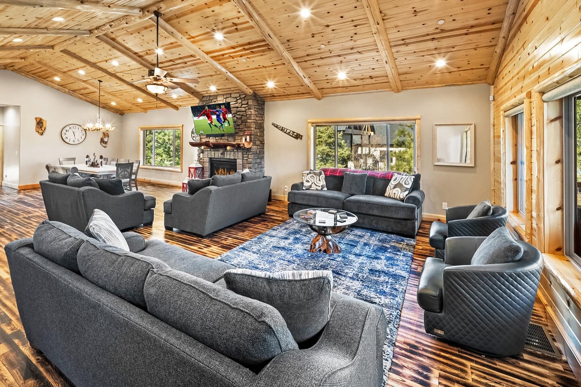Cabin Image 10