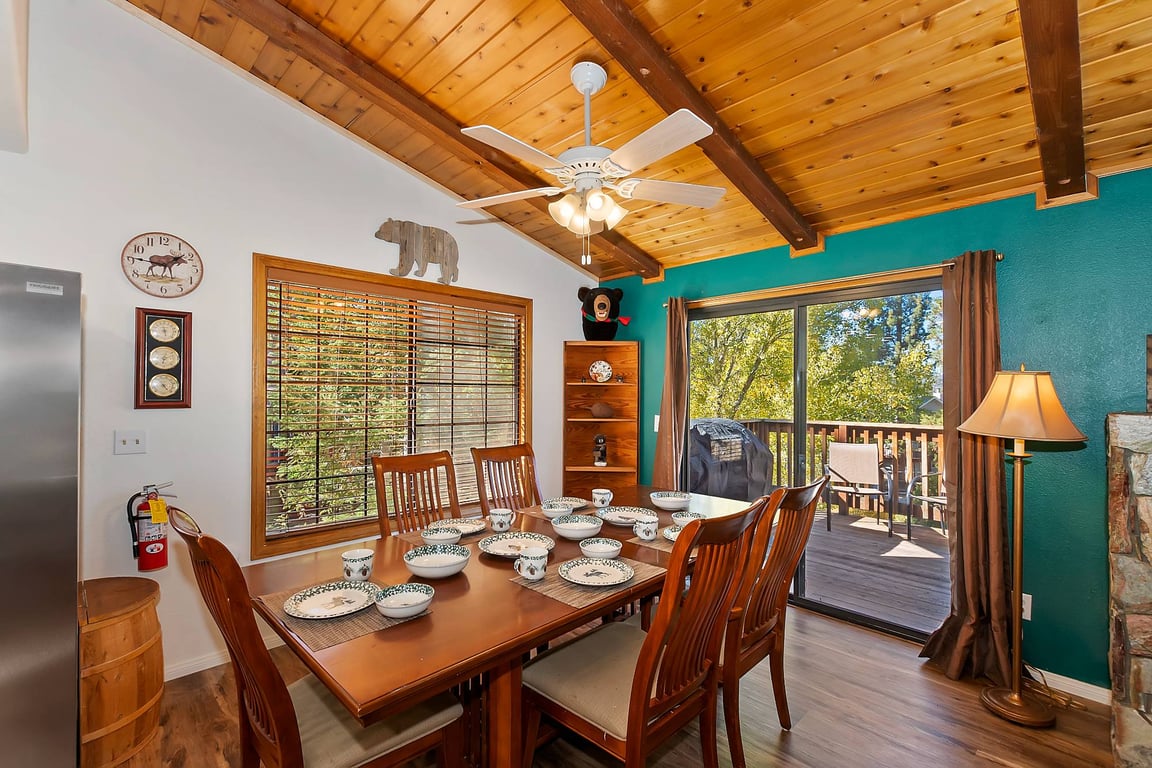 Cabin Image 12