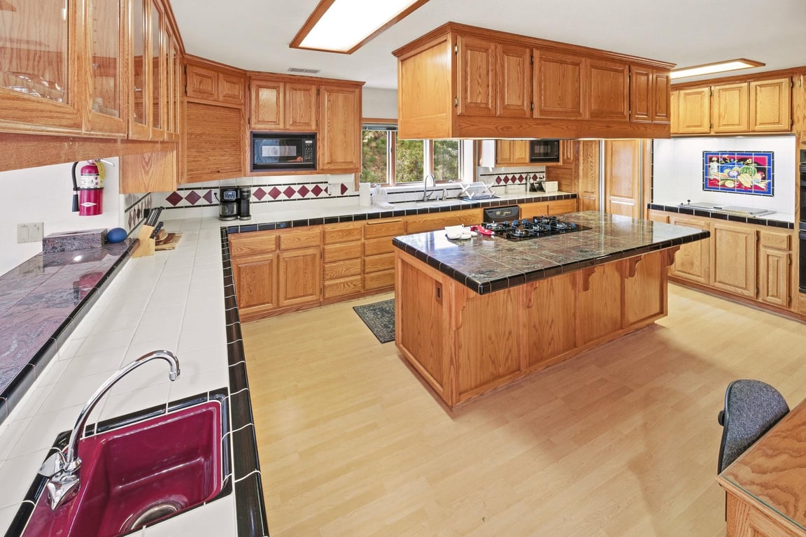 Big Bear Cabin - Edgar'sHideaway - 0003