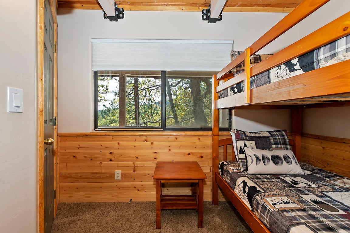 Cabin Image 20