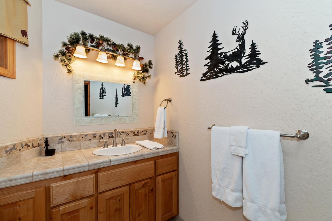 Cabin Image 26