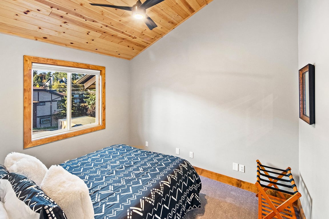Cabin Image 41