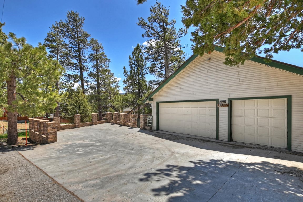 Cabin Image 64