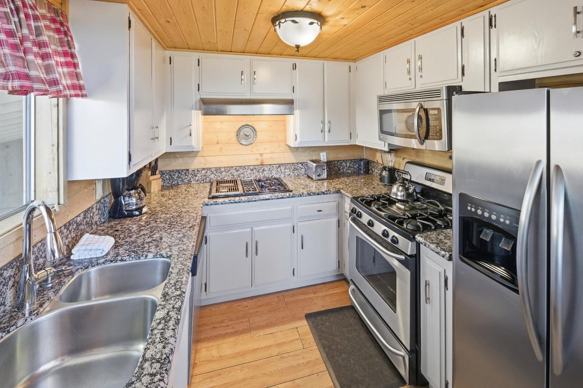 Cabin Image 3