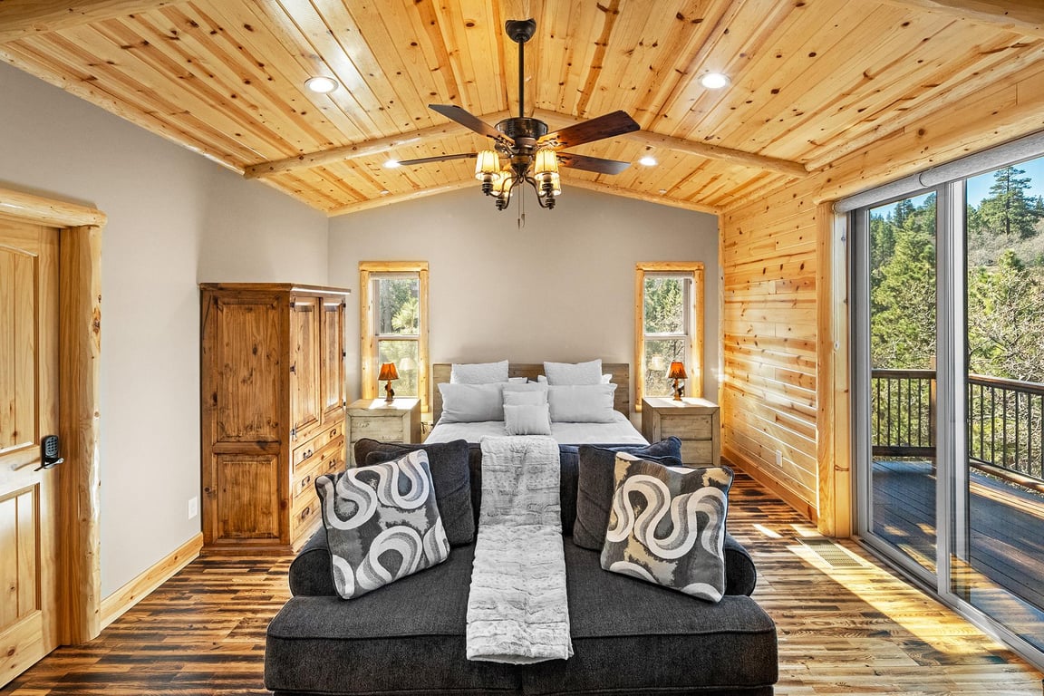 Cabin Image 31