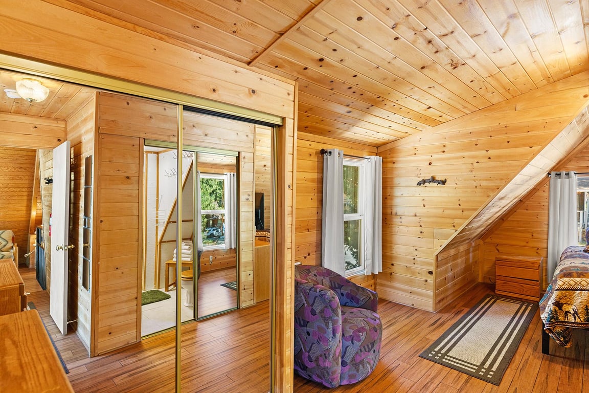 Cabin Image 20