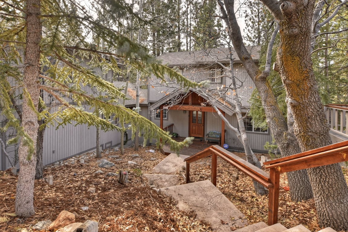 Cabin Image 34