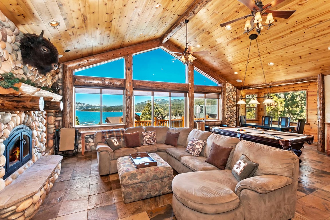 Cabin Image 9