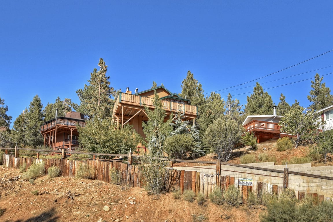 Cabin Image 28