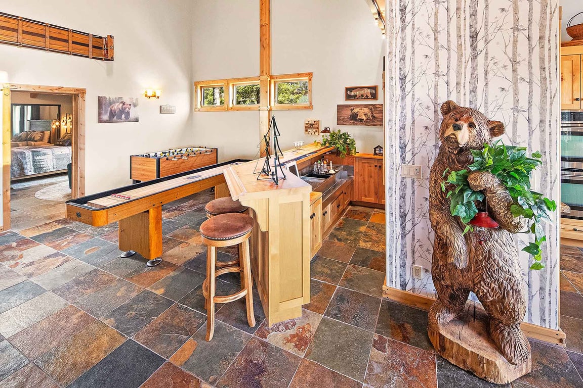 Cabin Image 32