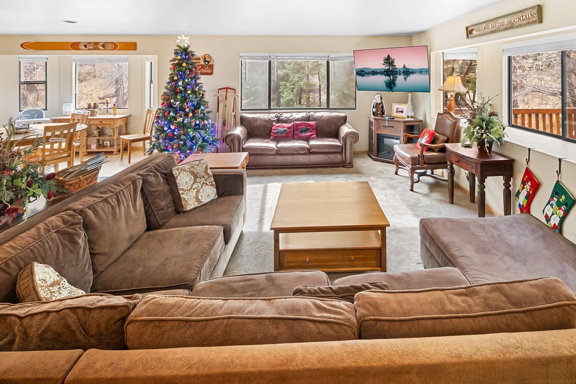 Cabin Image 9