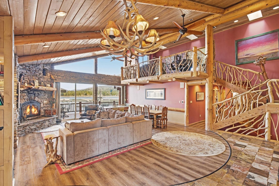 Cabin Image 10