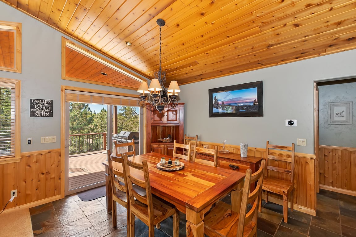 Cabin Image 8
