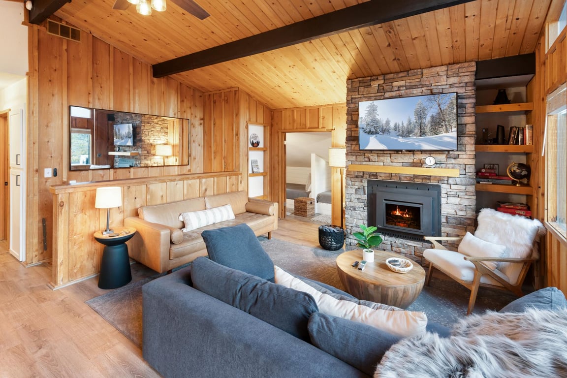 Cabin Image 6