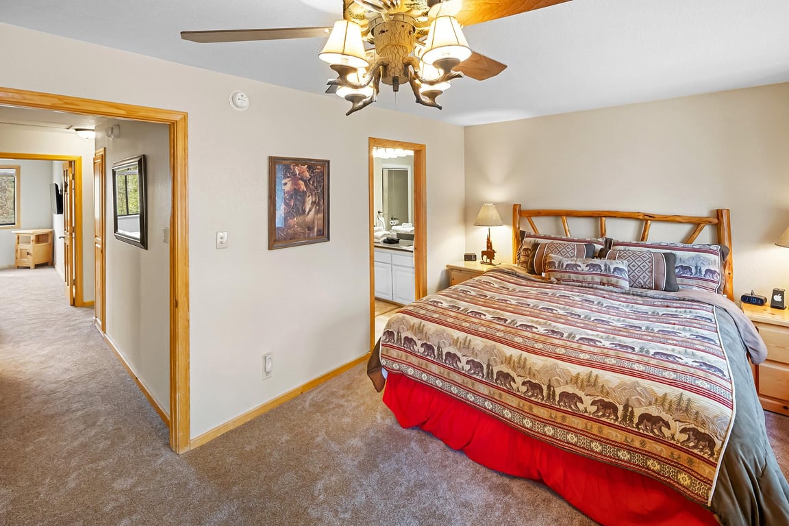 Cabin Image 21