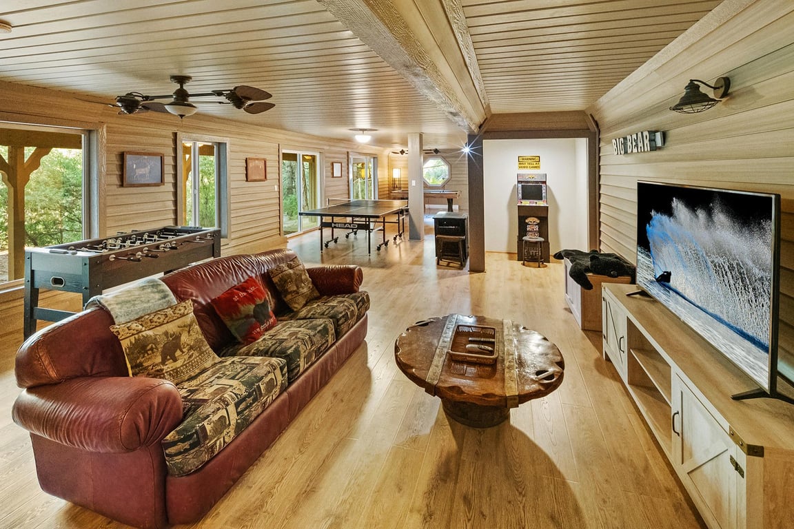 Cabin Image 83