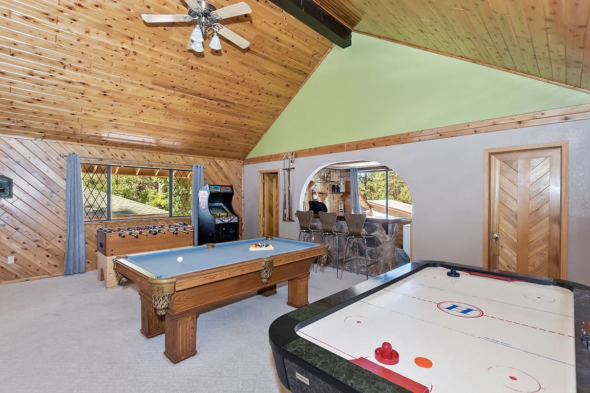 Cabin Image 7