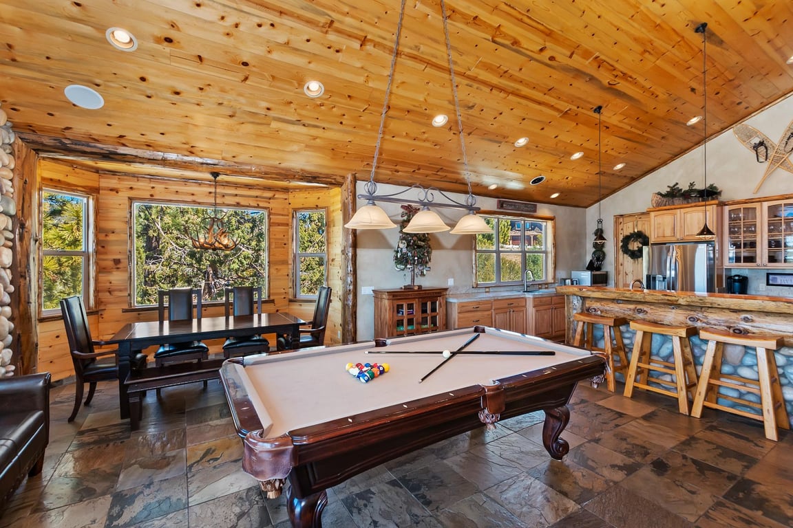 Cabin Image 17