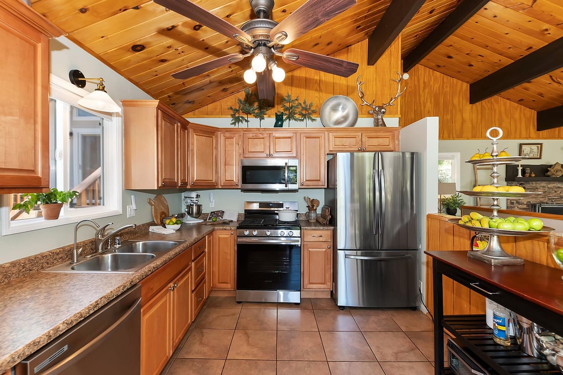 Cabin Image 4