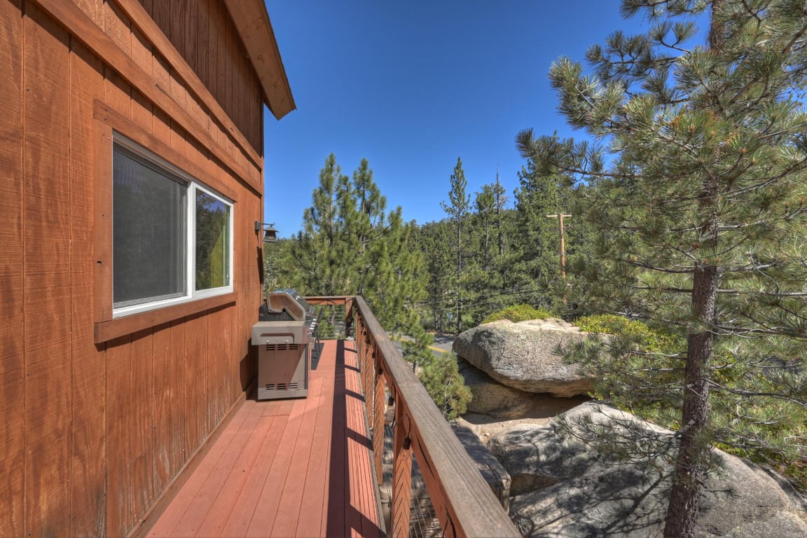 Cabin Image 12