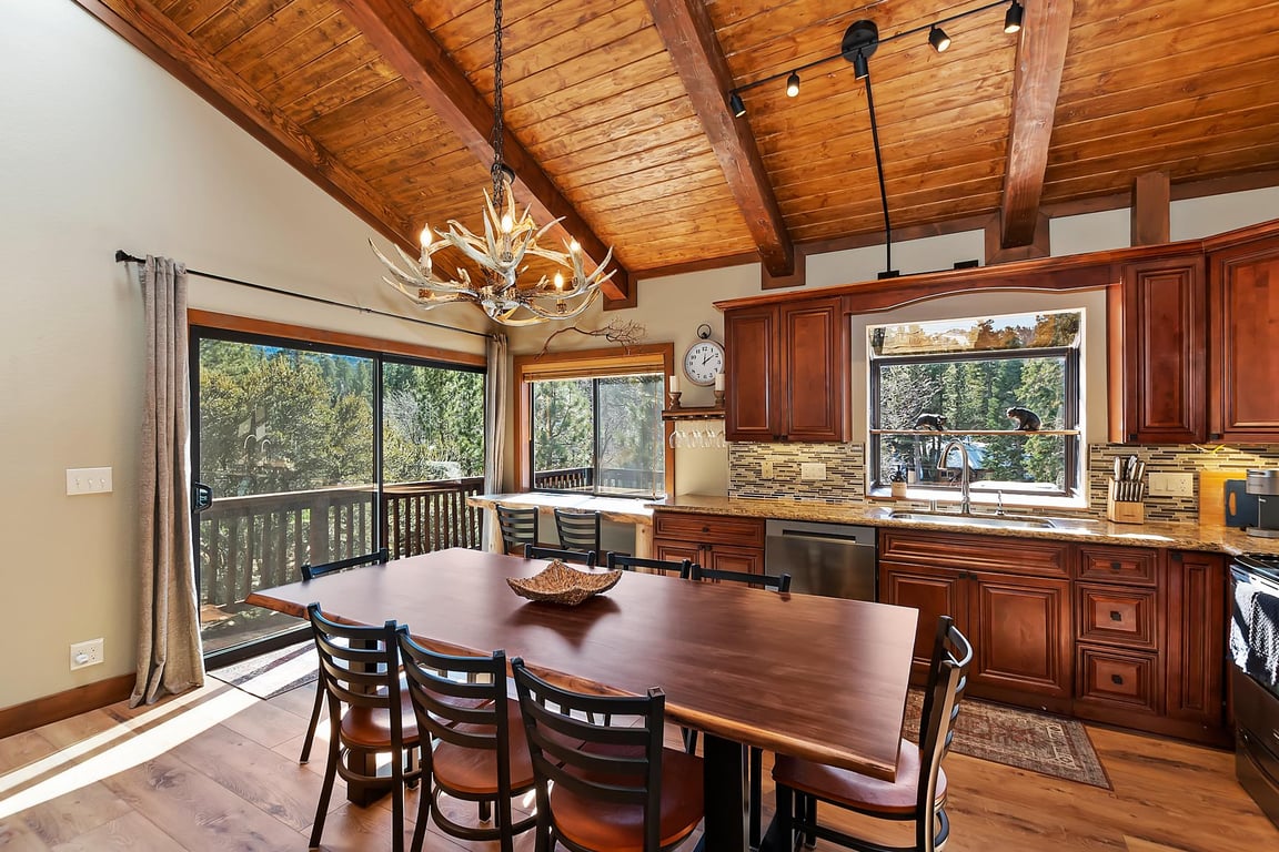 Cabin Image 13