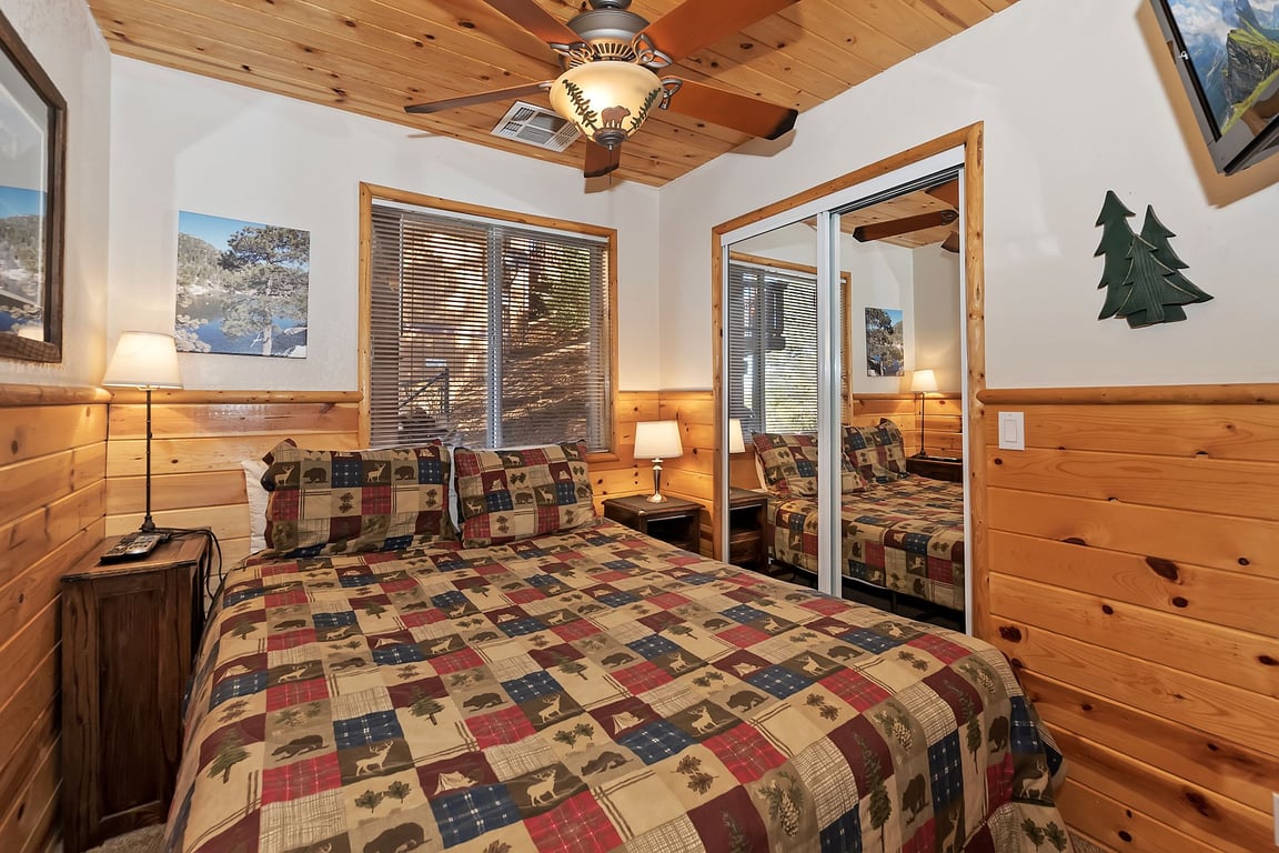 Cabin Image 23