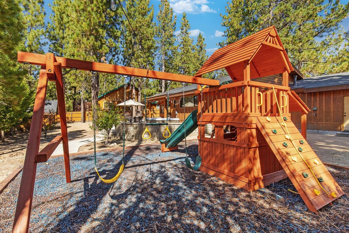 Cabin Image 37