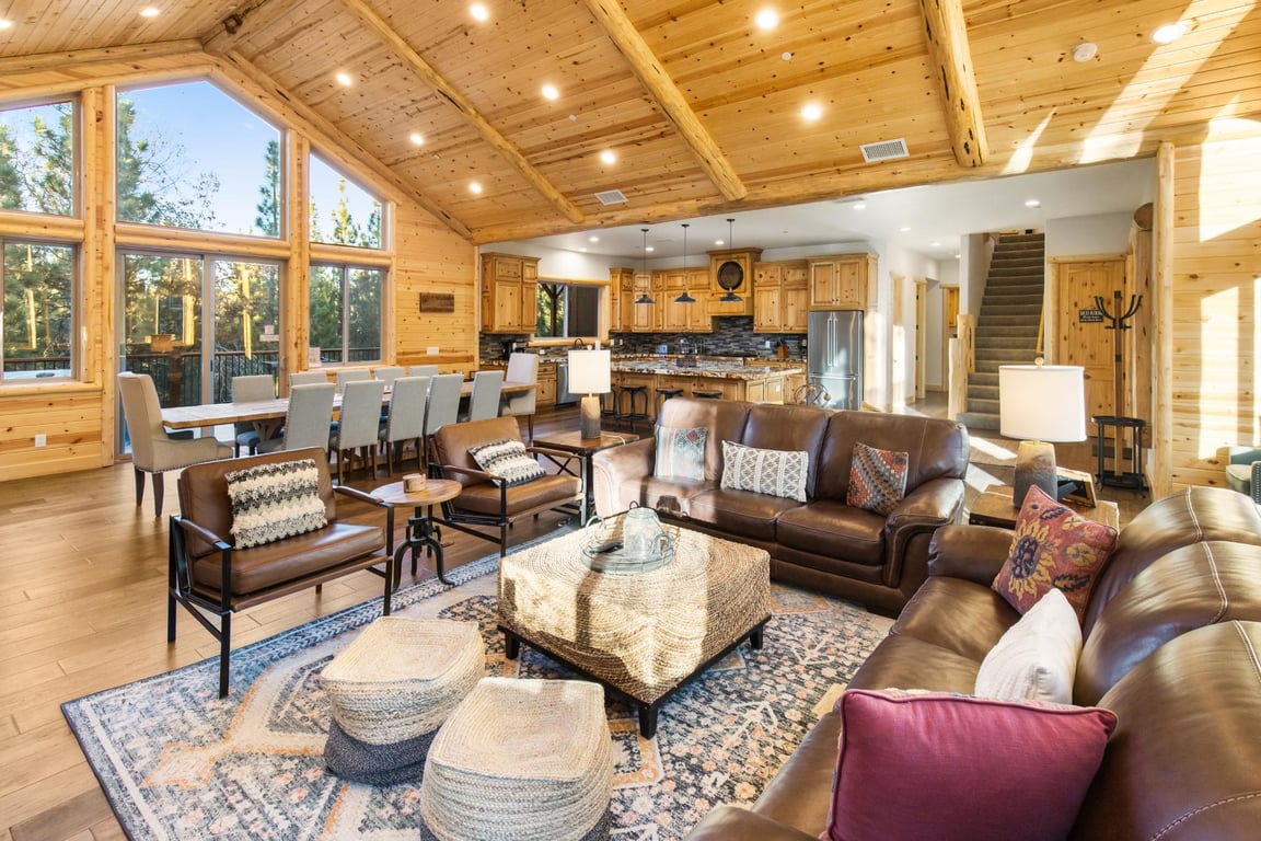 Cabin Image 12