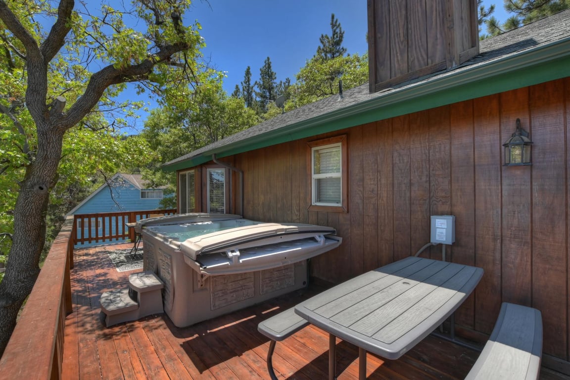Cabin Image 30