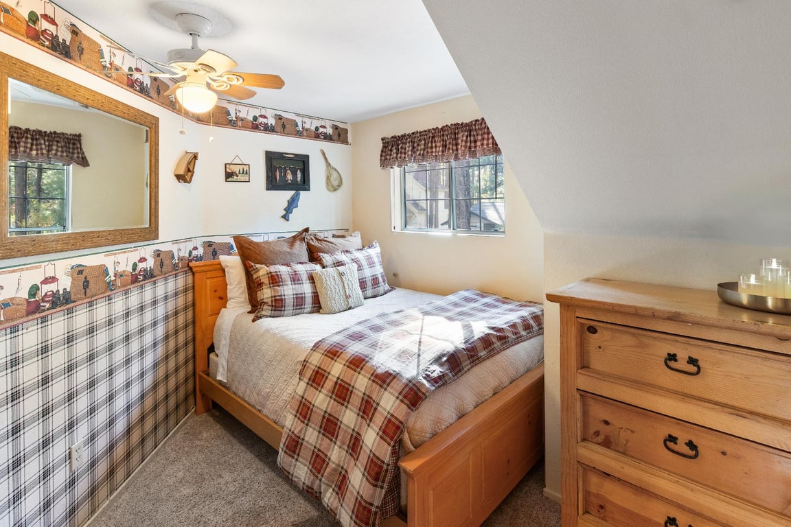 Cabin Image 39