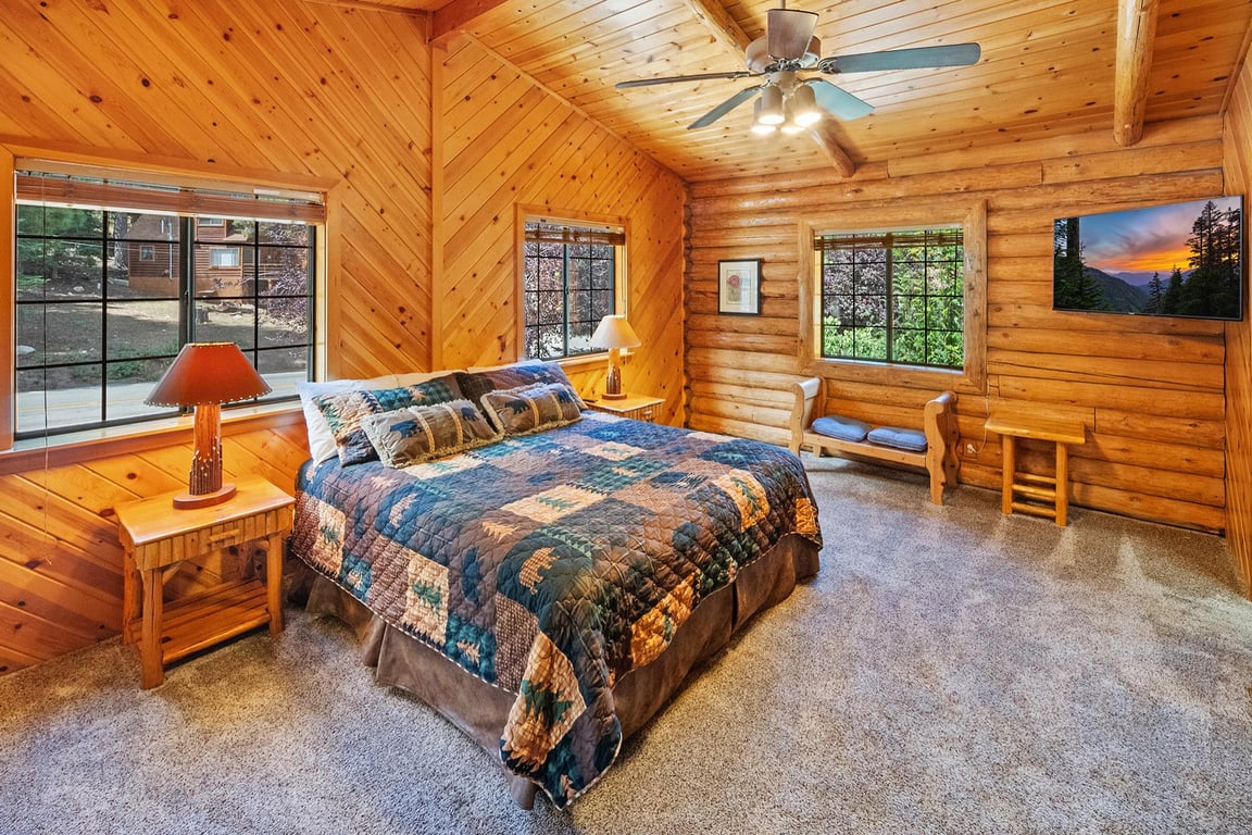 Cabin Image 17