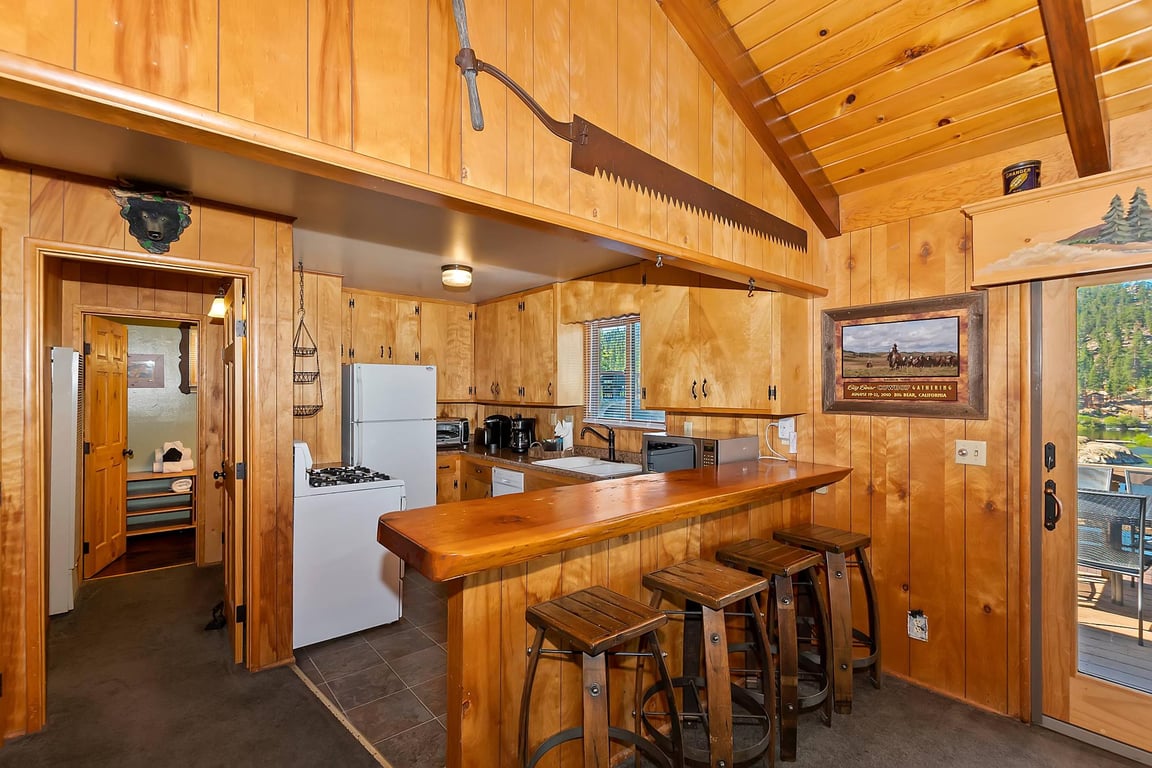 Big Bear Cabin - BoulderBayLakeviews - 0003