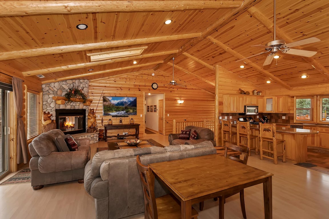 Cabin Image 15
