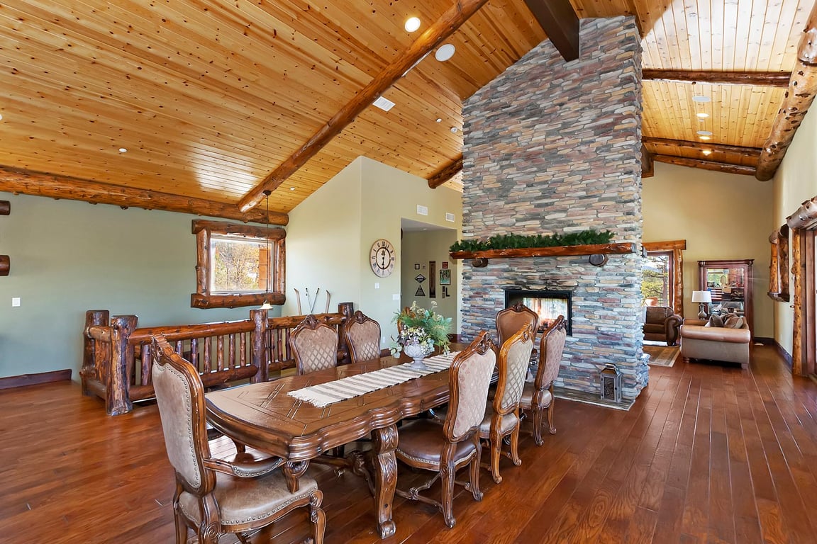 Cabin Image 14