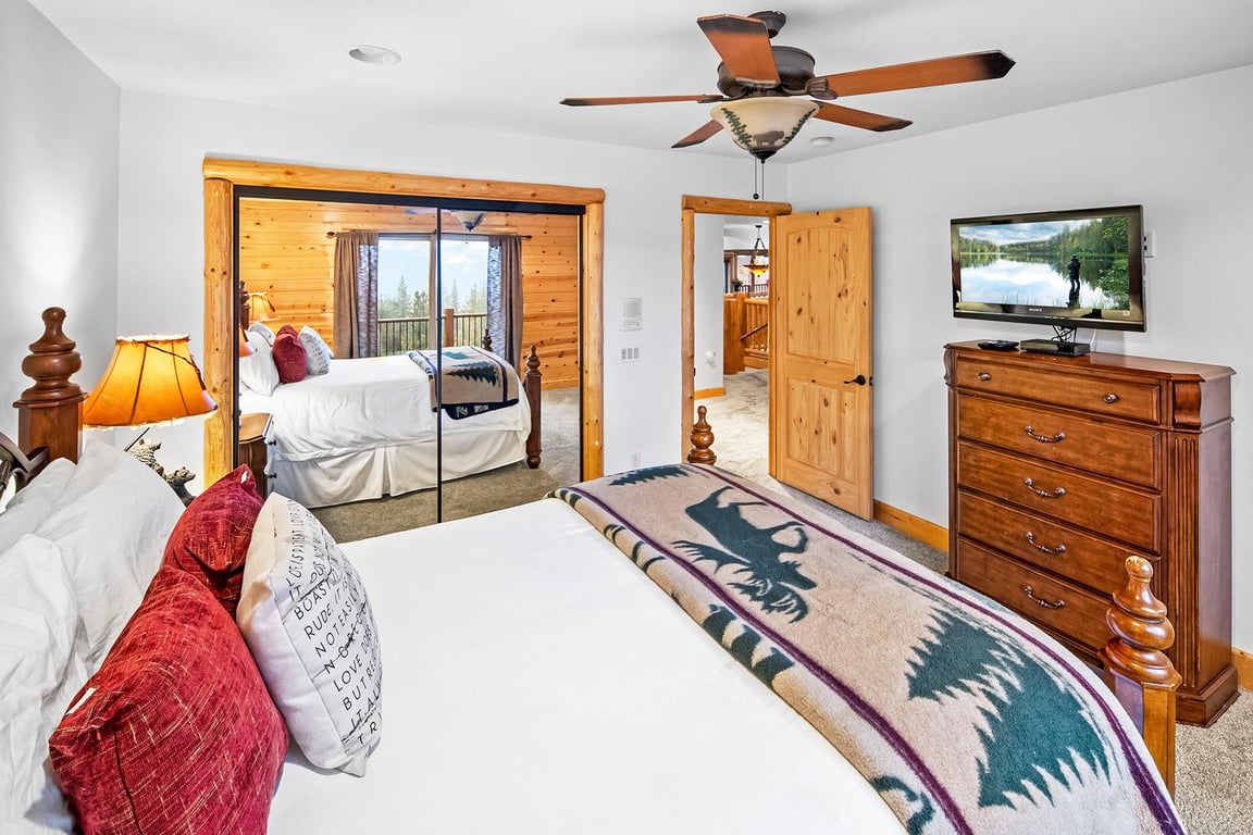 Cabin Image 43