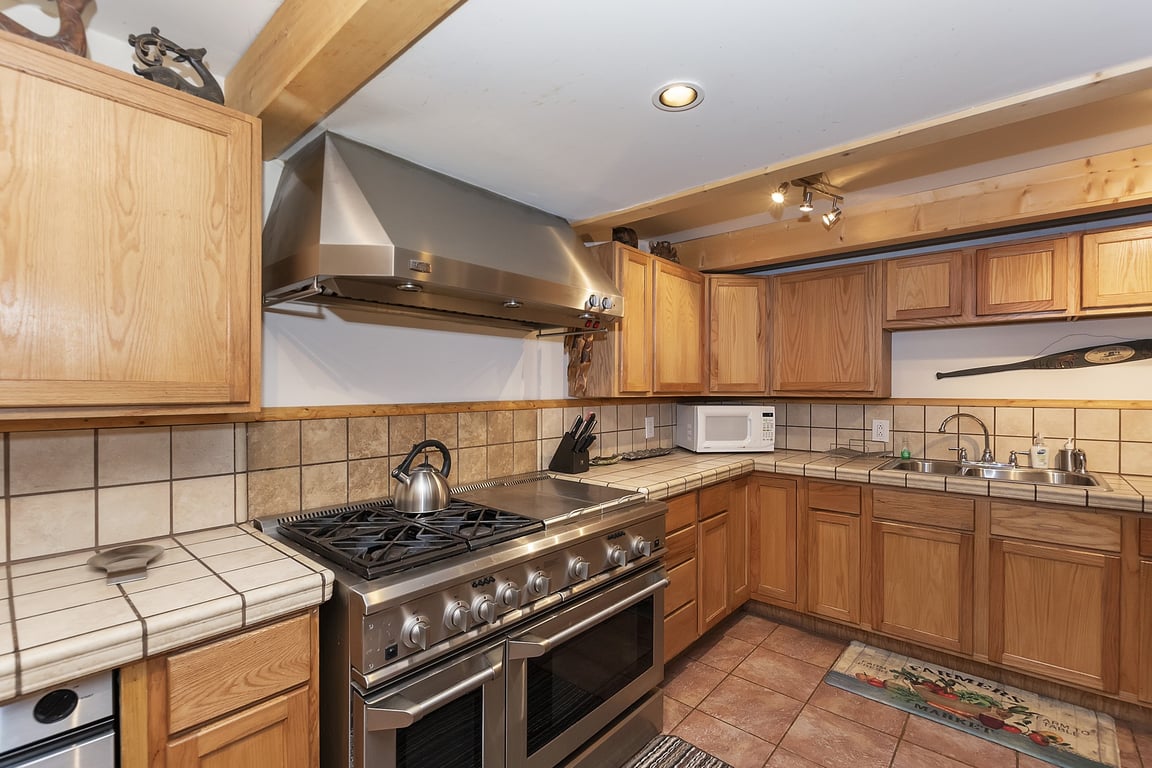 Cabin Image 11