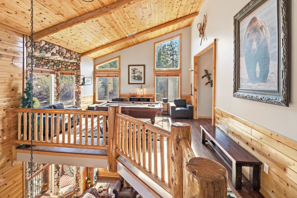 Cabin Image 42
