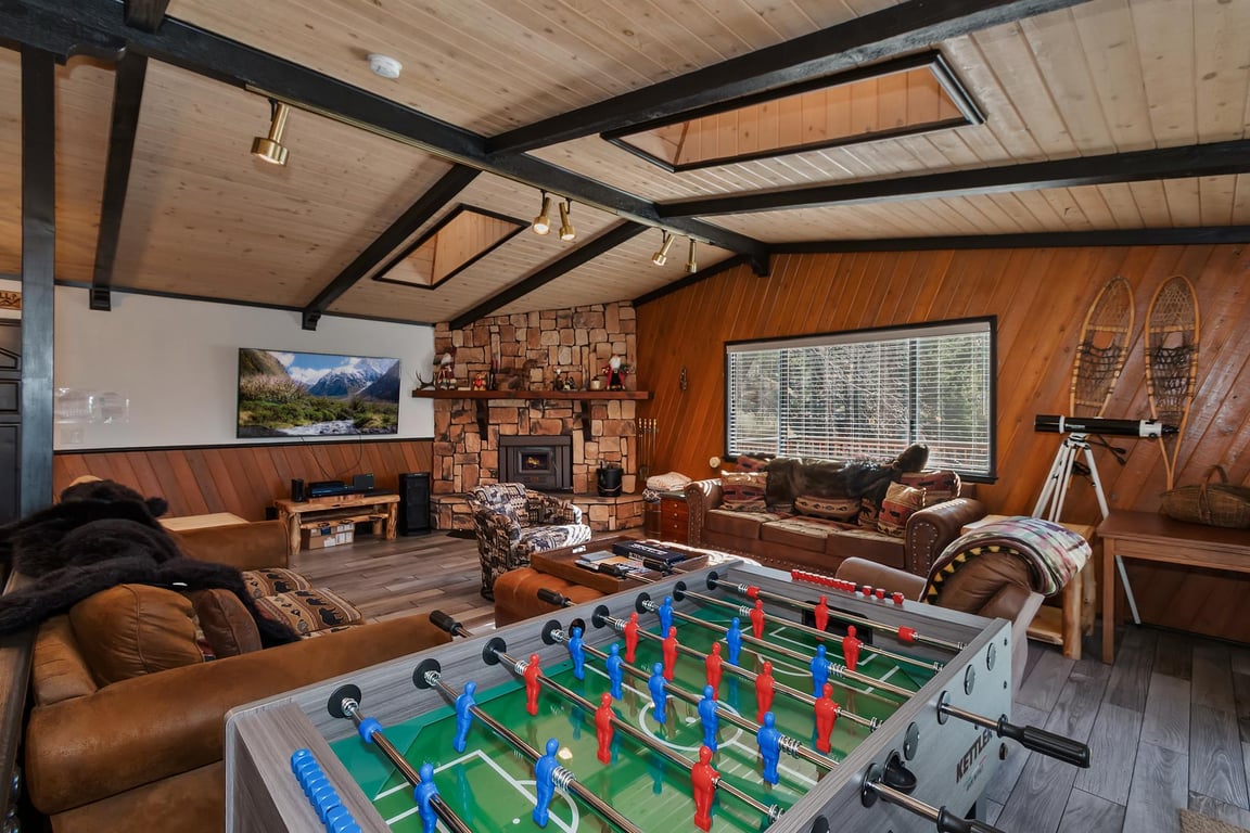 Big Bear Cabin - OverlookChalet - 0002