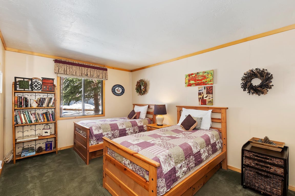 Cabin Image 19