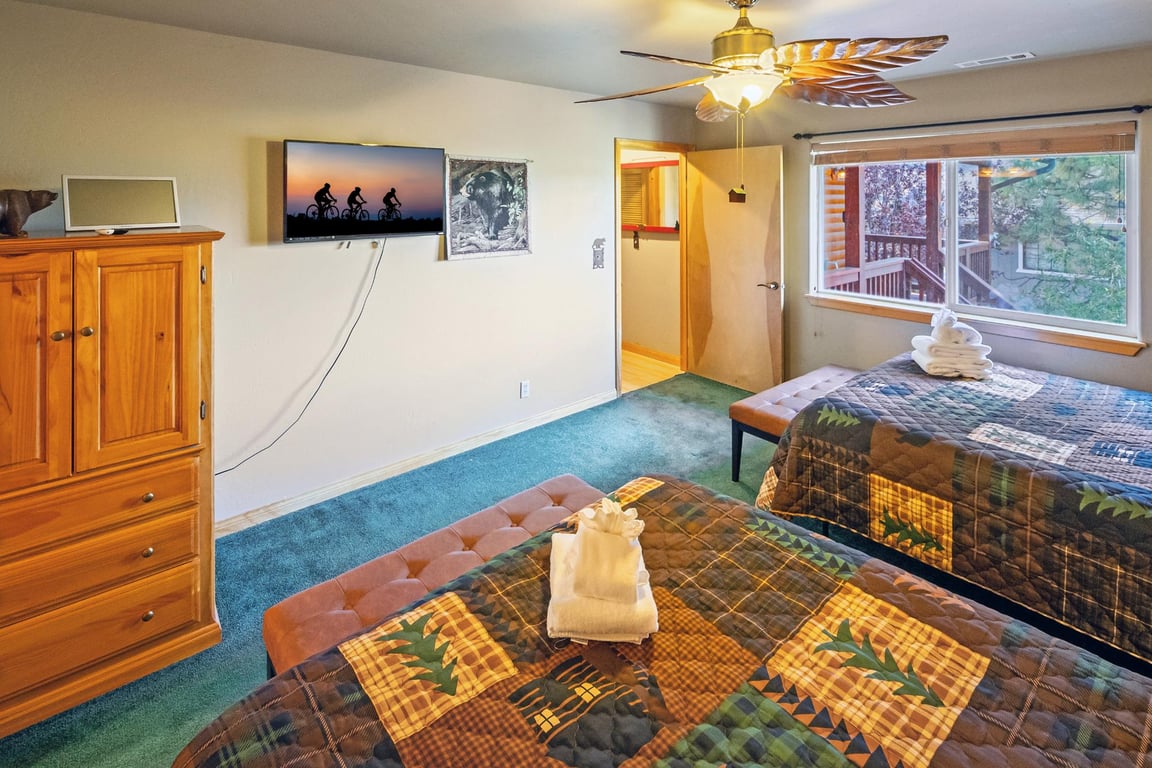 Cabin Image 38