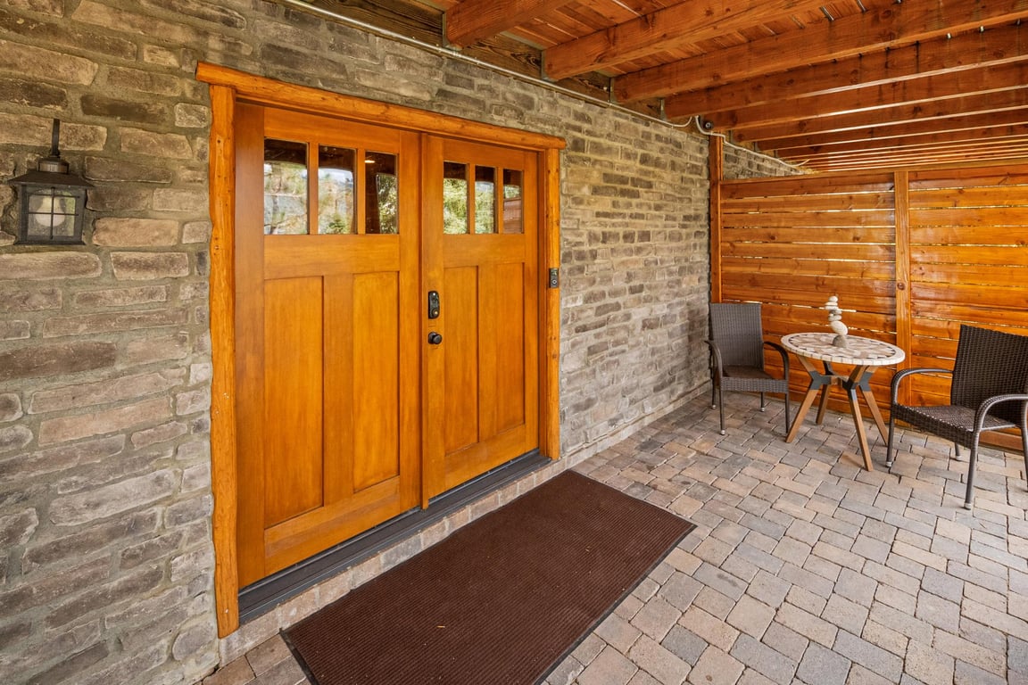 Cabin Image 6