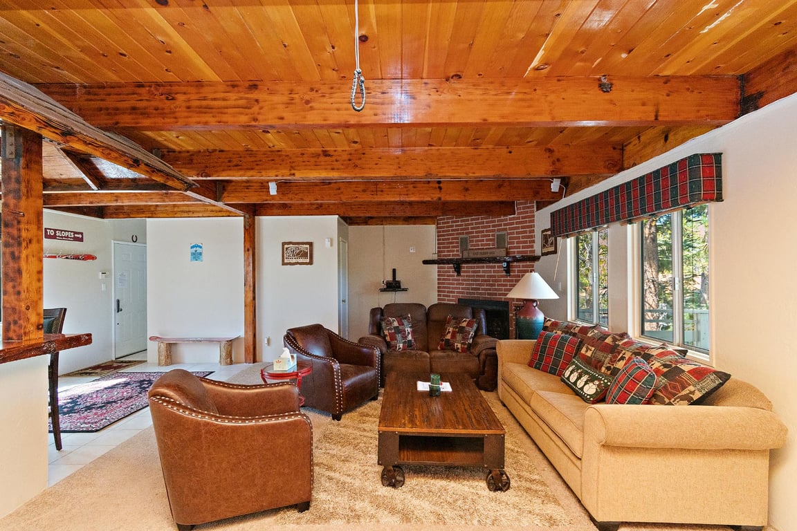 Cabin Image 13