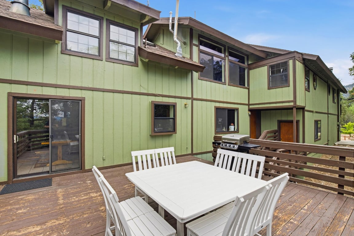 Cabin Image 12